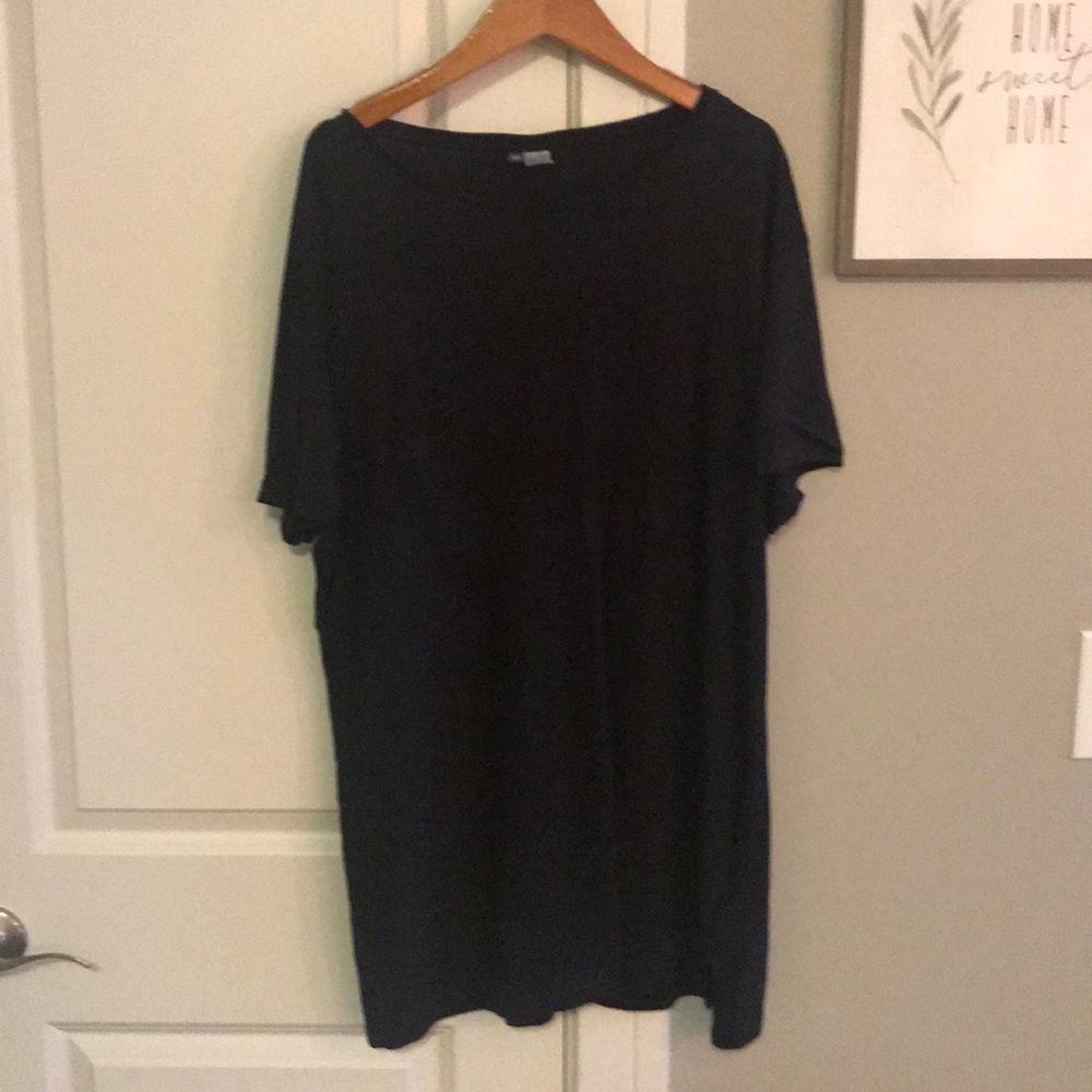 H&M Black T-shirt